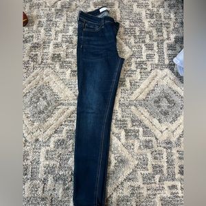 Women’s Vervet Skinny Jeans